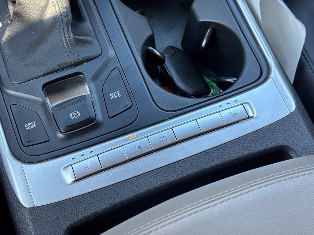 Used 2026 Kia Carnival FWD image 26