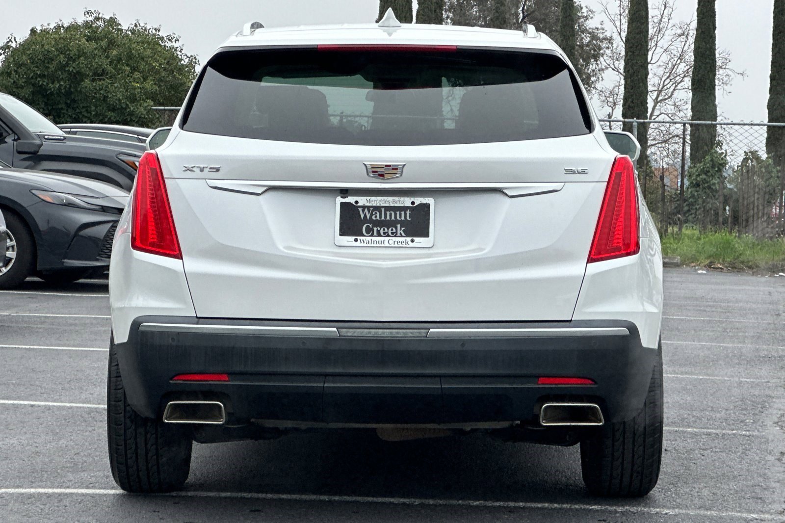 Used 2018 Cadillac XT5 Luxury w/ Driver Awareness Package image 10