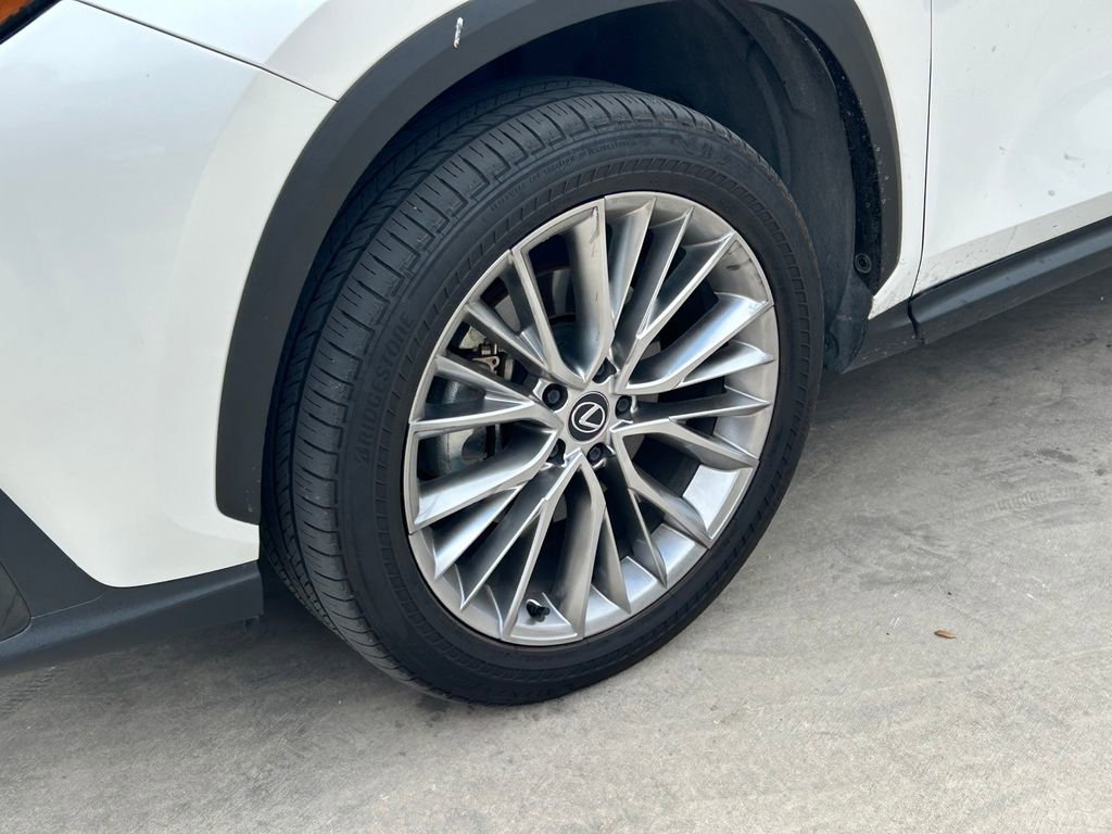 Used 2025 Lexus NX 350 AWD w/ Accessory Package (2T) image 9
