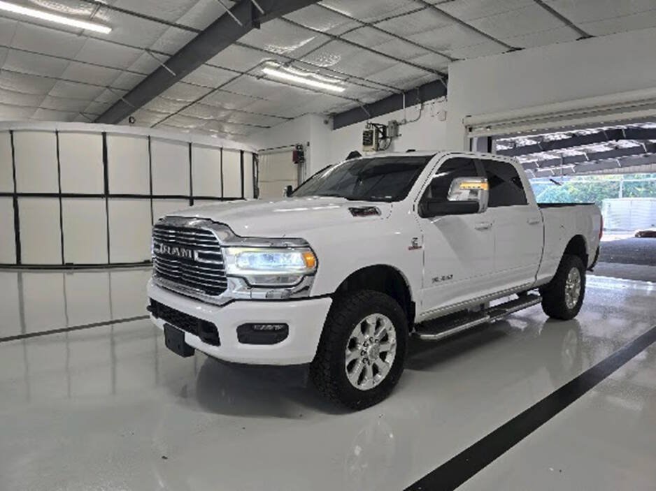 Used 2023 RAM 2500 Laramie AWD/4WD image 5