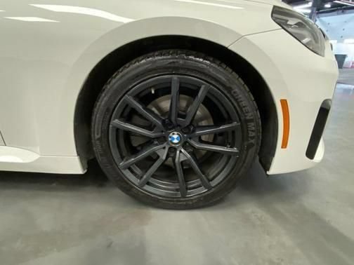 Used 2022 BMW 230i Coupe w/ Premium Package 2 RWD image 16