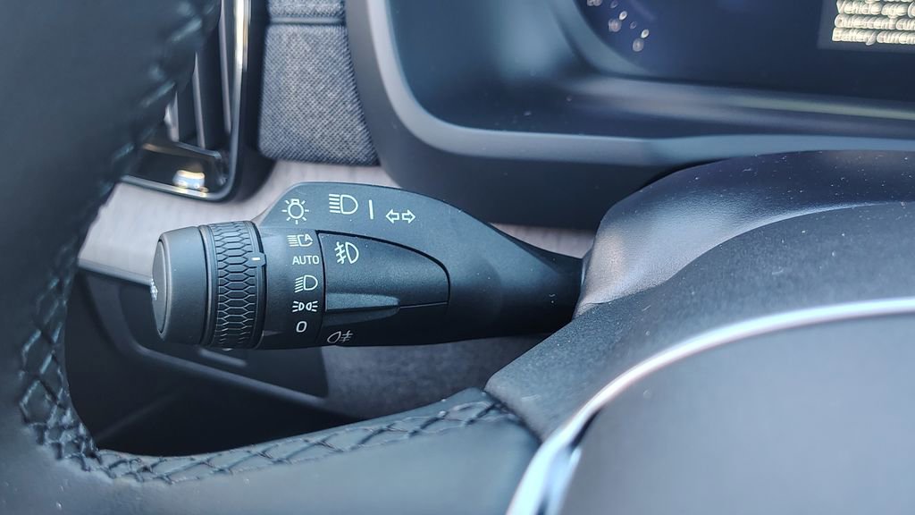 New 2026 Volvo XC90 B6 Ultra image 18