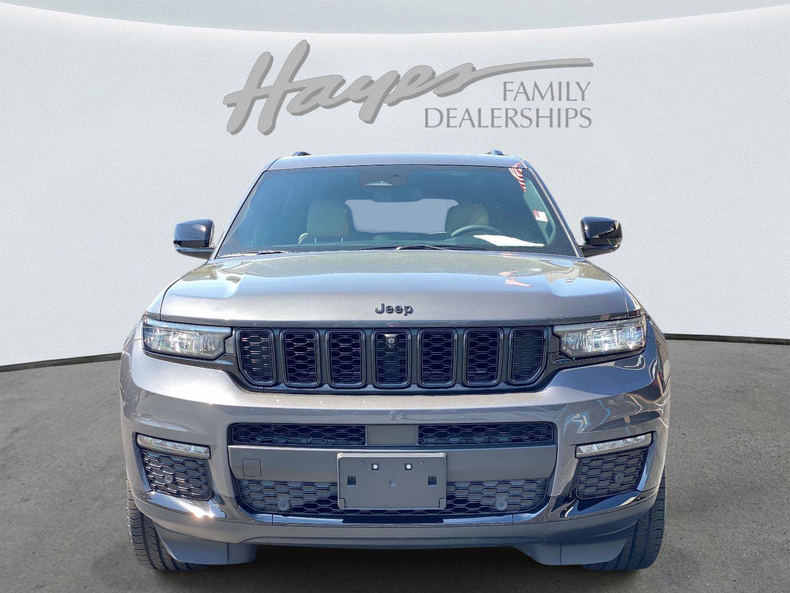 Certified 2023 Jeep Grand Cherokee L Limited w/ Luxury Tech Group II image 12