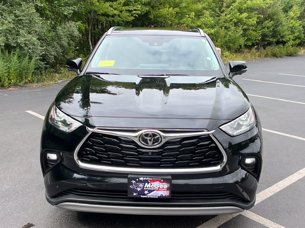 Used 2026 Toyota Highlander Platinum AWD/4WD image 8