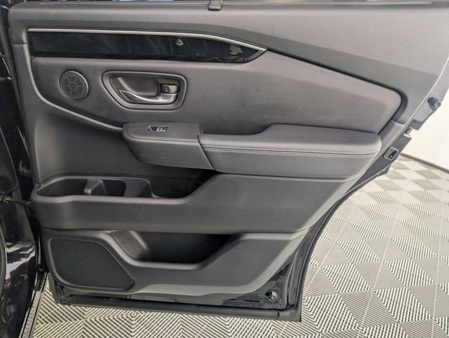 Used 2023 Honda Pilot Touring image 35