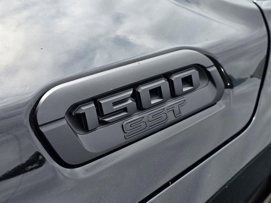 Used 2025 RAM 1500 Big Horn image 35