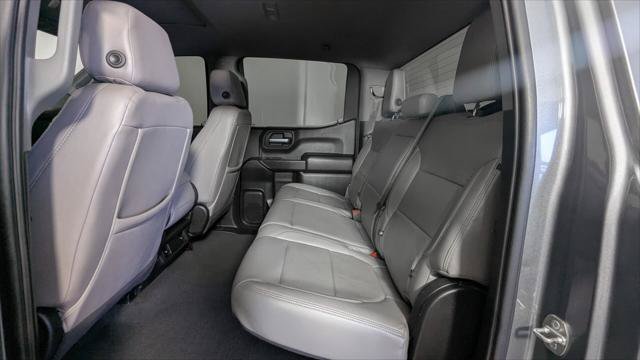 Used 2021 Chevrolet Silverado 1500 Custom RWD image 17
