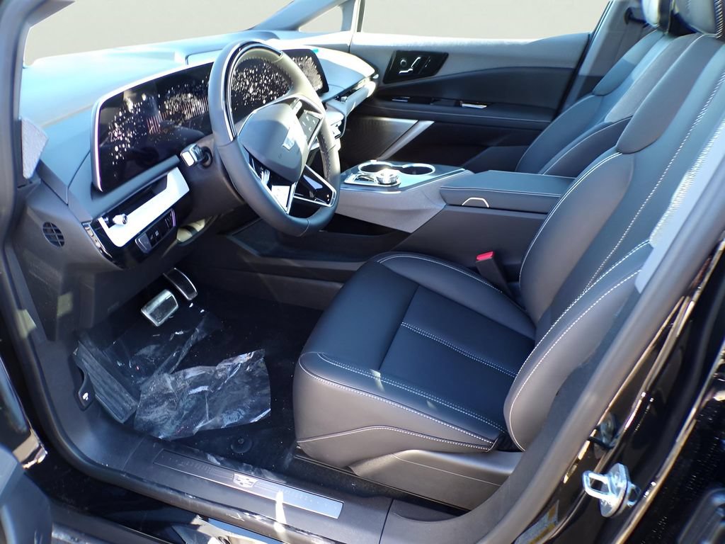 New 2026 Cadillac Optiq Luxury 1 AWD/4WD image 10