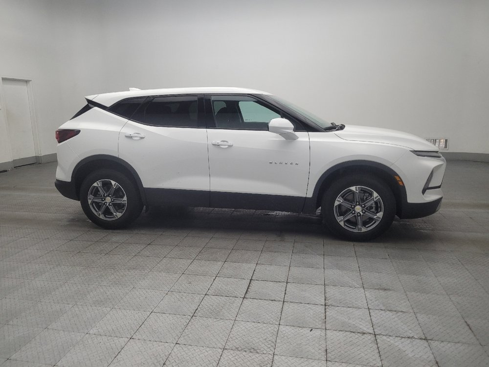 Used 2023 Chevrolet Blazer LT FWD image 11
