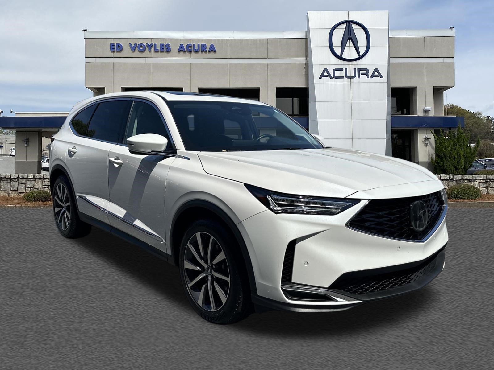 Certified 2026 Acura MDX w/ Technology Package FWD image 3