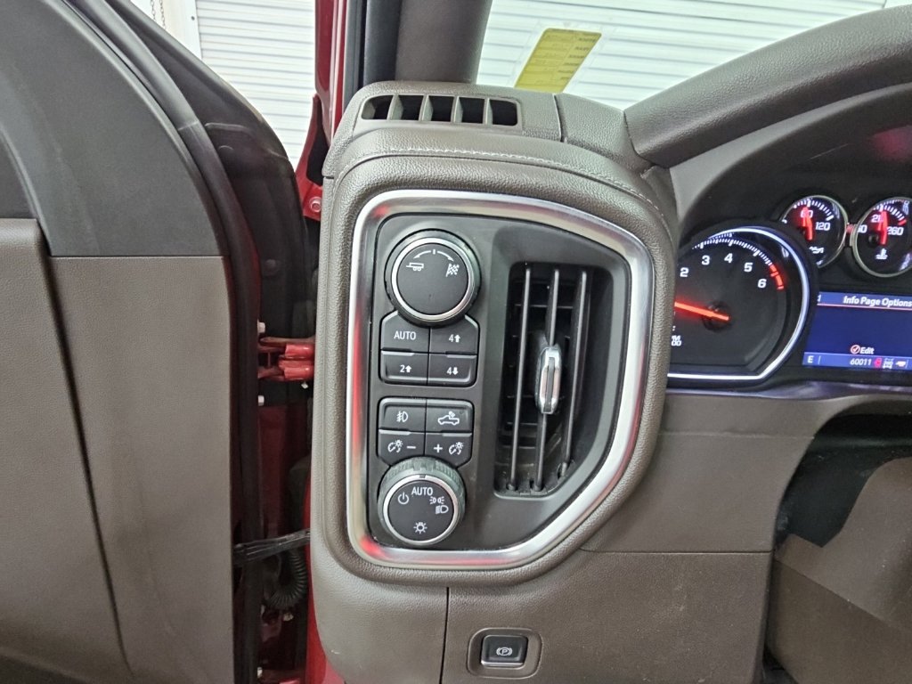Used 2019 Chevrolet Silverado 1500 RST AWD/4WD image 29