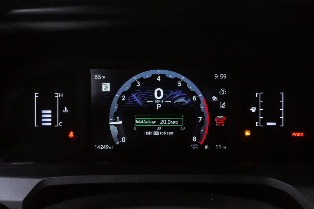 Used 2025 Toyota 4Runner SR5 RWD image 21