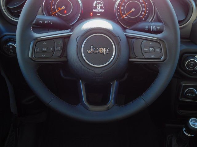 Used 2023 Jeep Gladiator Sport image 6