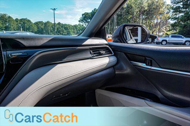 Used 2021 Toyota Camry SE FWD image 32