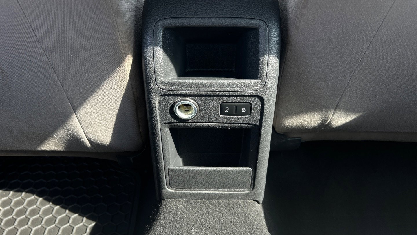Used 2014 Volkswagen Jetta TDI Value Edition image 31