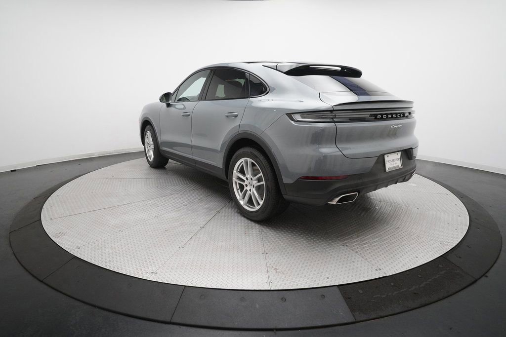 Certified 2026 Porsche Cayenne Coupe image 36