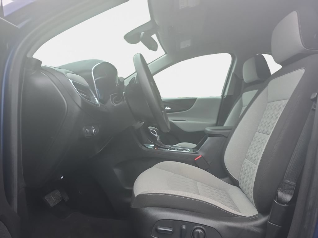 Used 2022 Chevrolet Equinox LT FWD image 12