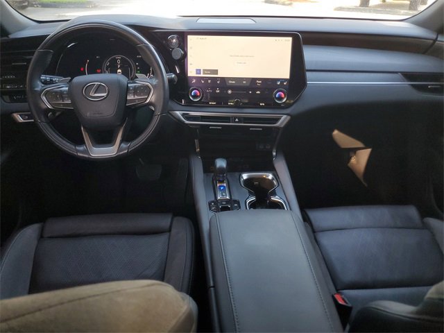 Used 2024 Lexus RX 350h image 14