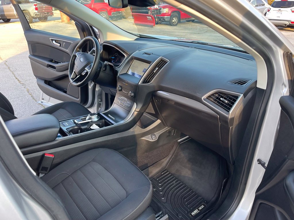 Used 2019 Ford Edge SEL AWD/4WD image 19