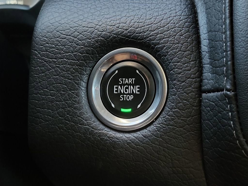 Certified 2023 GMC Yukon XL Denali image 16