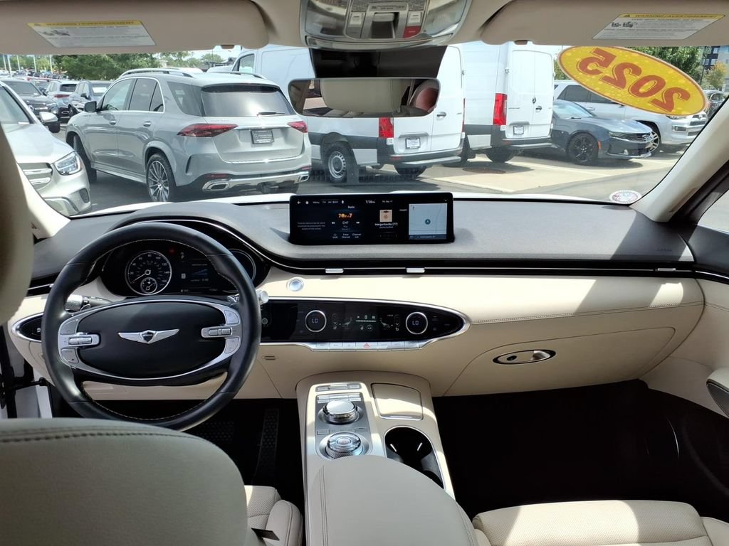 Used 2025 Genesis GV70 2.5T w/ Select Package AWD/4WD image 31