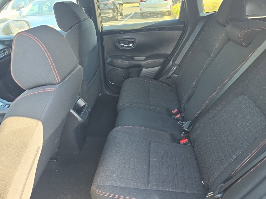 Used 2023 Honda HR-V Sport image 9
