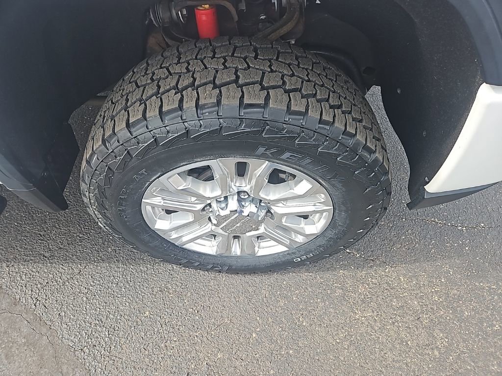 Used 2020 GMC Sierra 2500 Denali w/ Denali Ultimate Package image 11