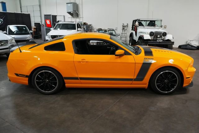Used 2013 Ford Mustang Boss 302 w/ Boss 302 Accessory Pkg image 4