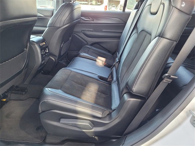 Certified 2024 Jeep Grand Cherokee L Laredo image 17