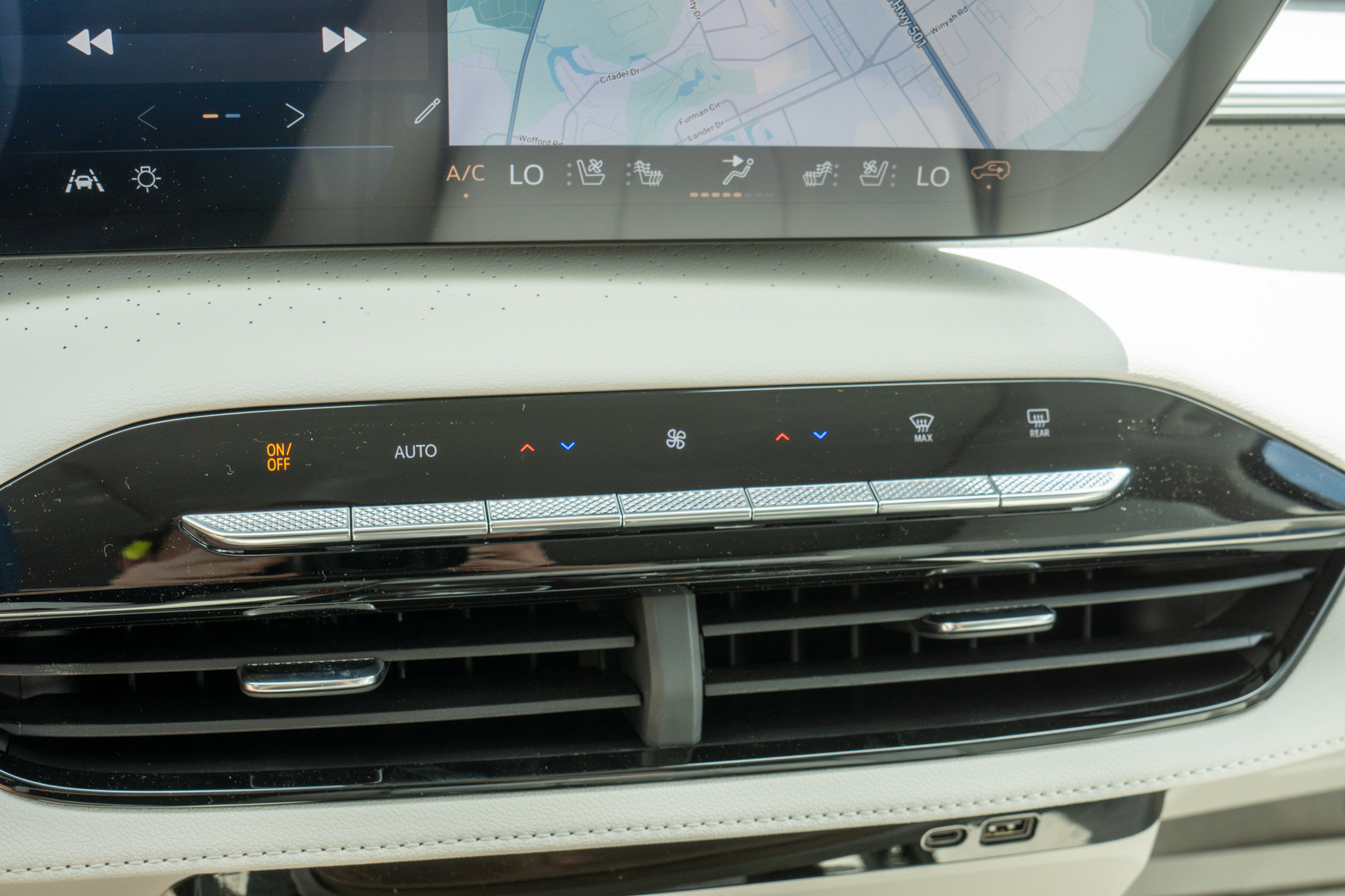 New 2026 Buick Enclave Avenir w/ Super Cruise Package image 14