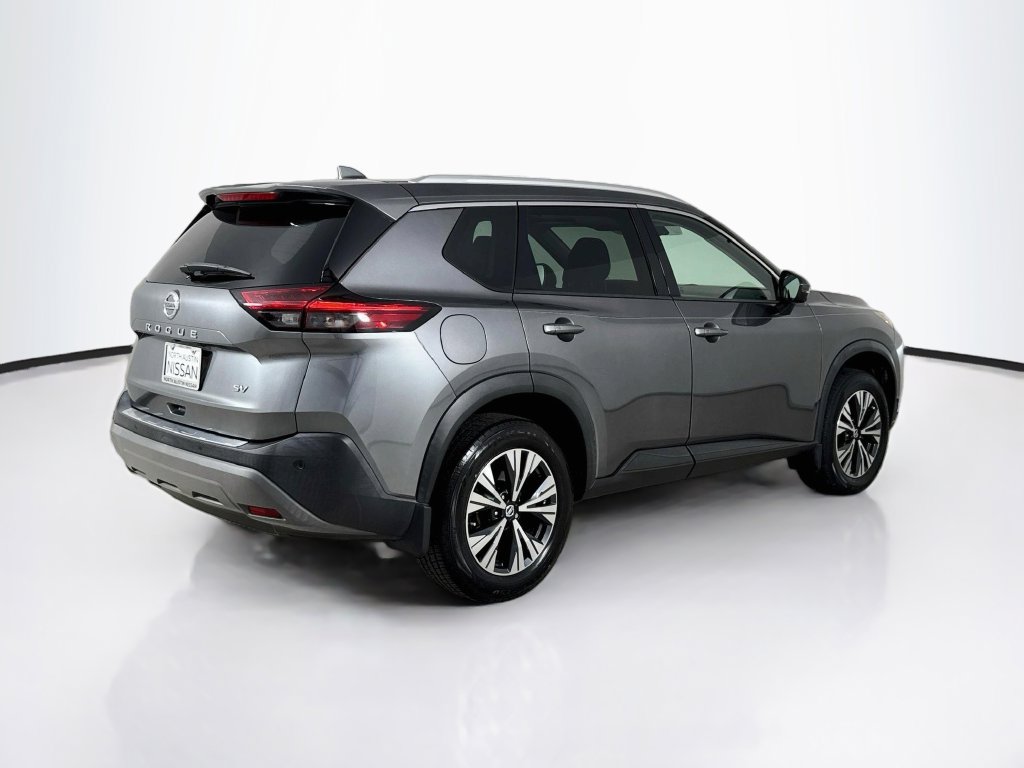 Used 2021 Nissan Rogue SV w/ Premium Package FWD image 7