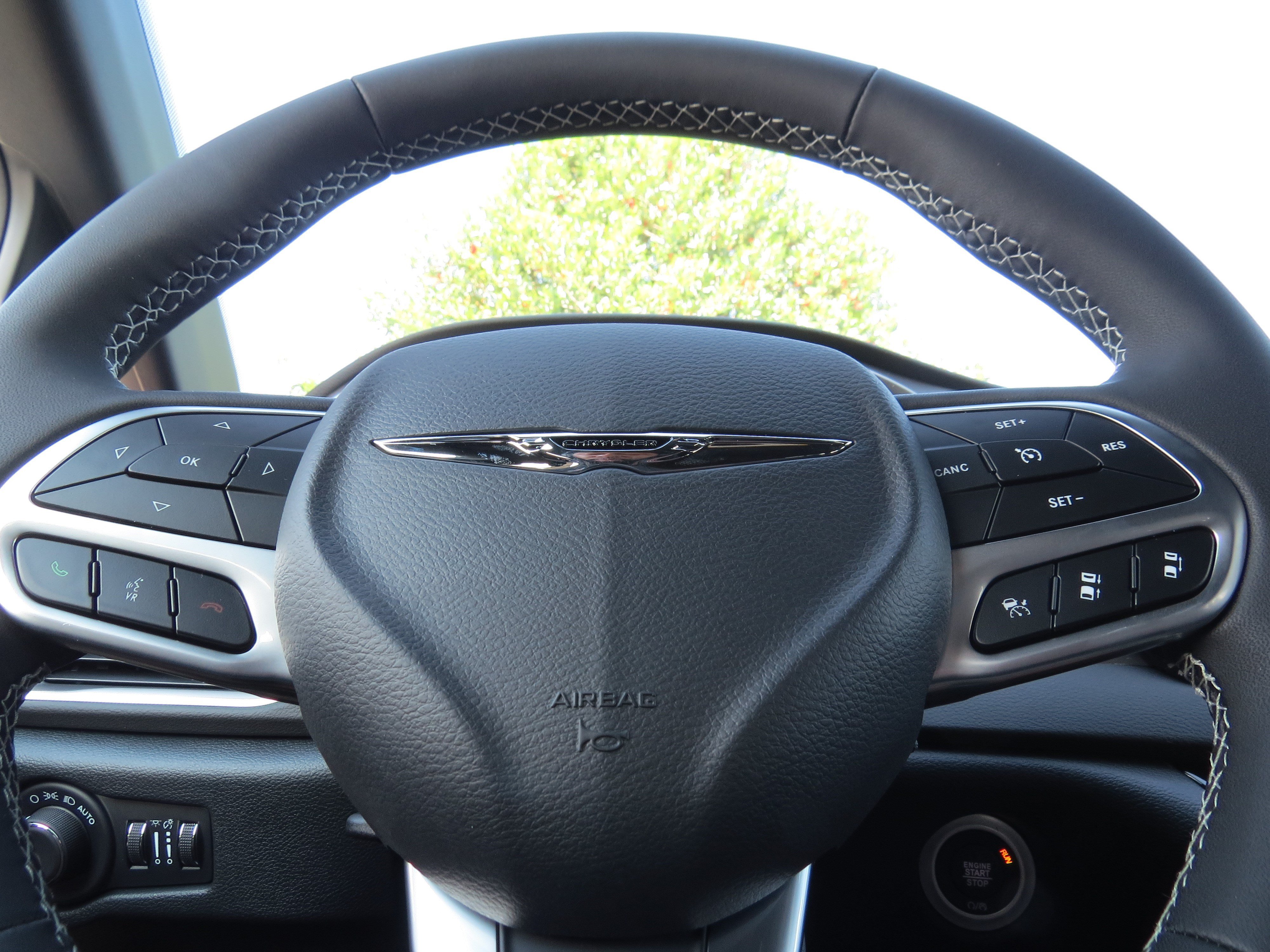 New 2025 Chrysler Voyager LX FWD image 19