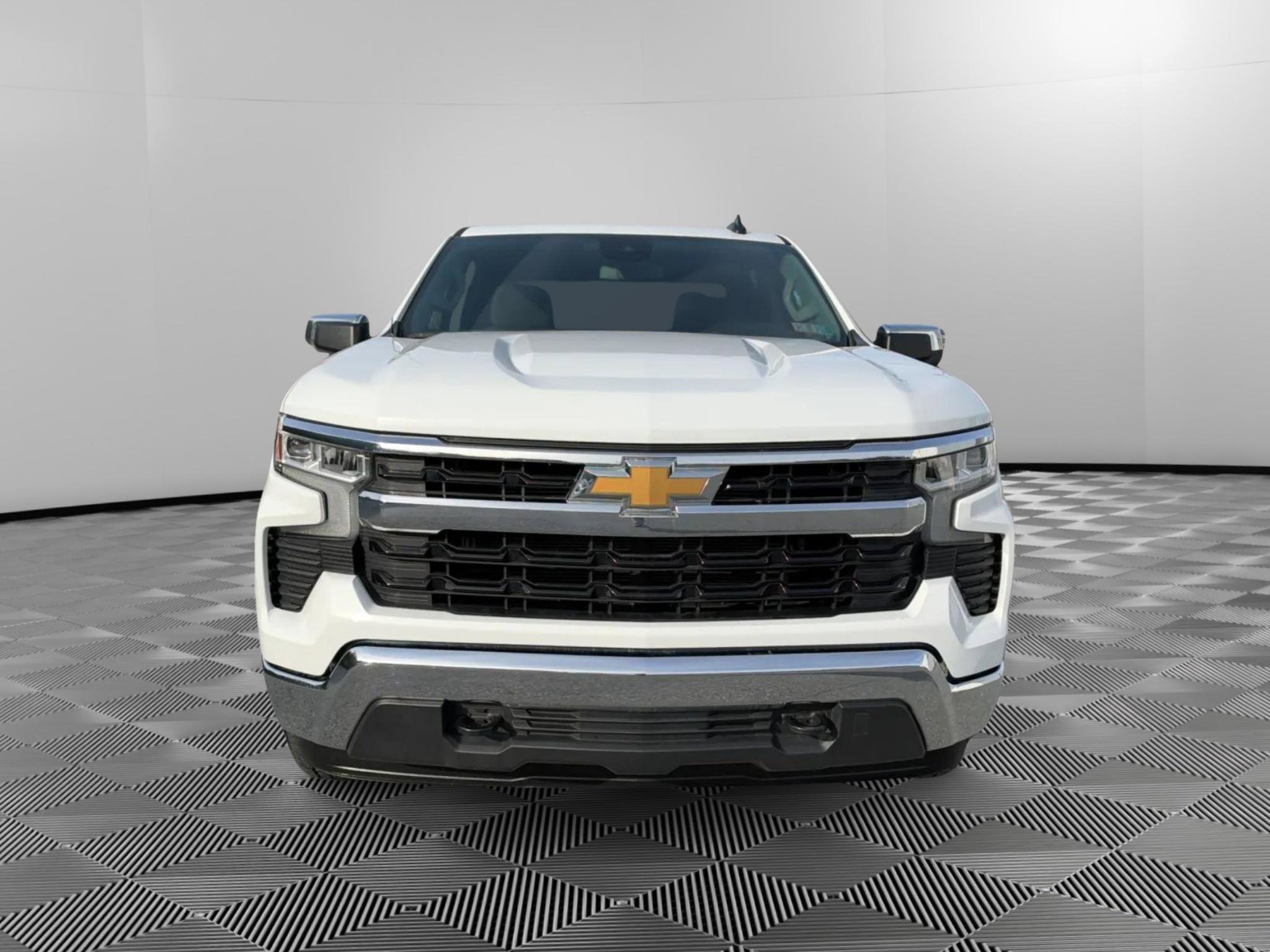 Used 2023 Chevrolet Silverado 1500 LT AWD/4WD image 7