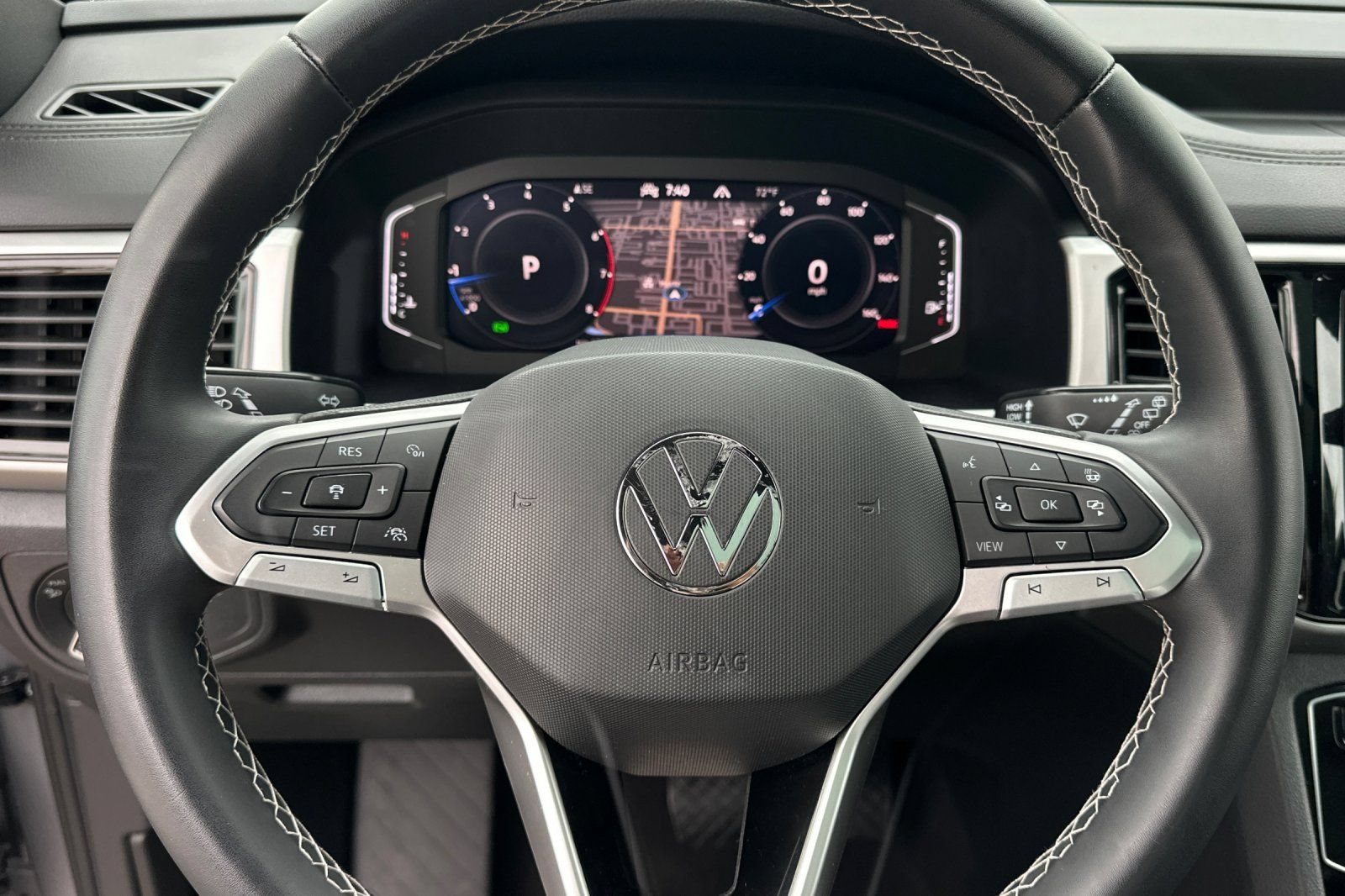 Used 2023 Volkswagen Atlas Cross Sport SEL AWD/4WD image 24