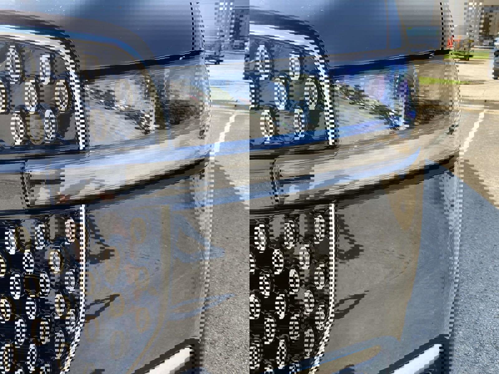 New 2025 Lincoln Navigator L Reserve image 11