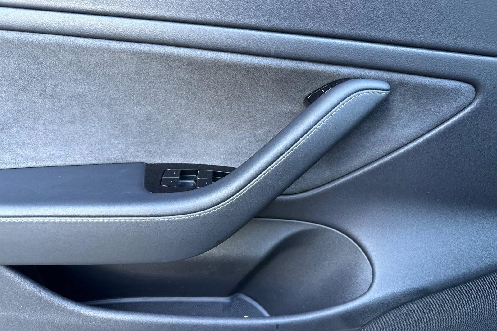 Used 2020 Tesla Model 3 Performance image 12