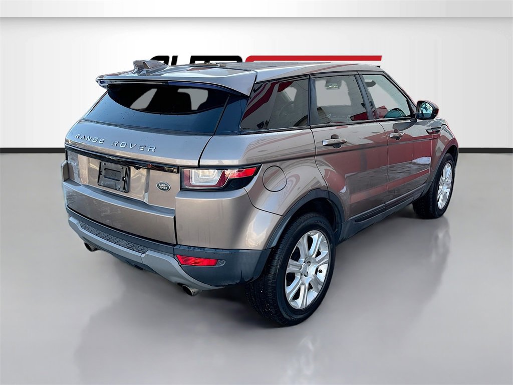 Used 2016 Land Rover Range Rover Evoque SE image 7