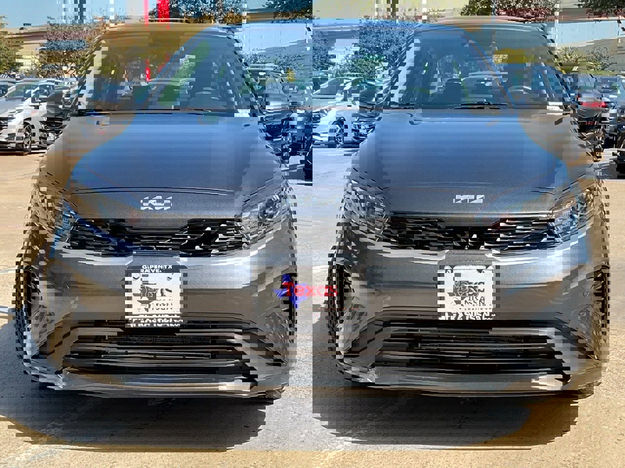 Used 2024 Kia Forte LXS image 3