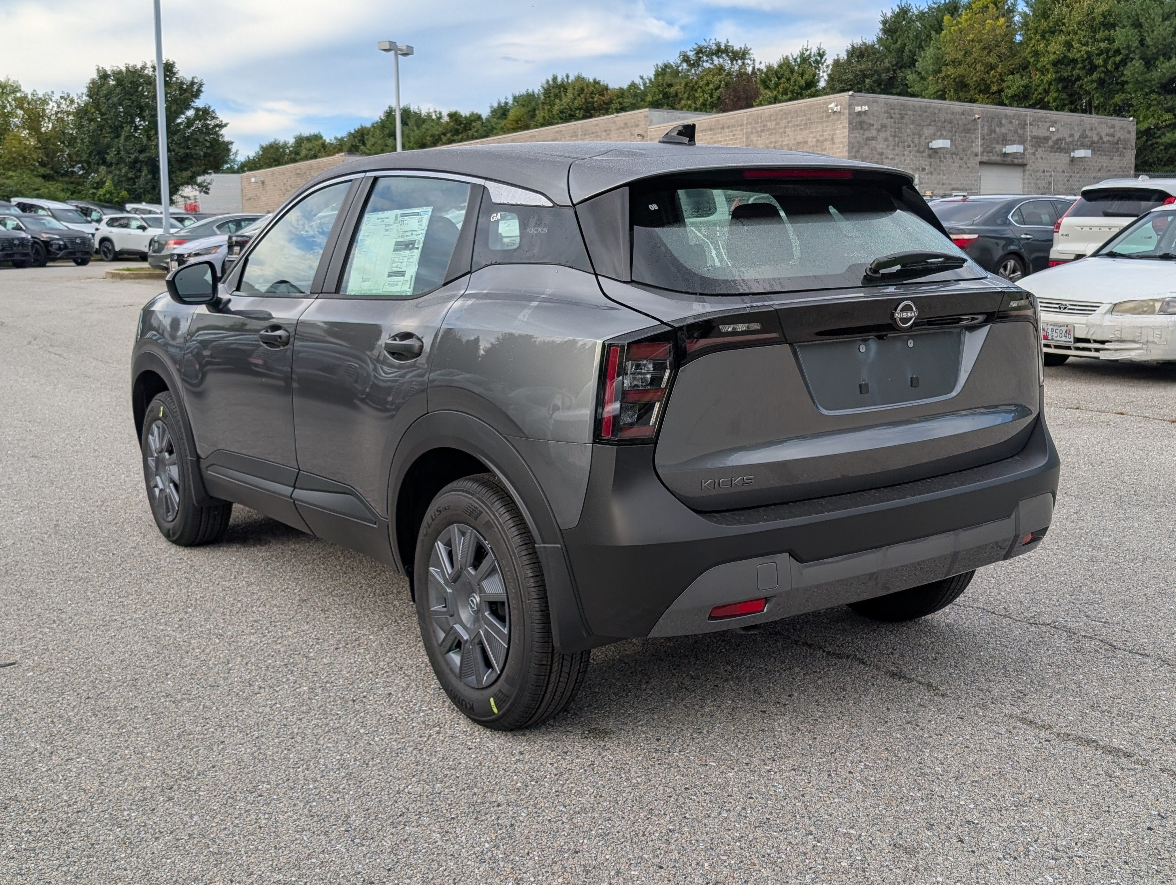 New 2027 Nissan Kicks S FWD image 4