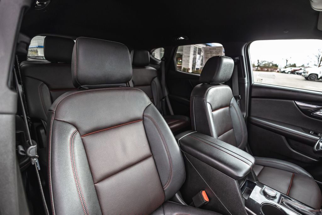 Used 2025 Chevrolet Blazer RS image 31