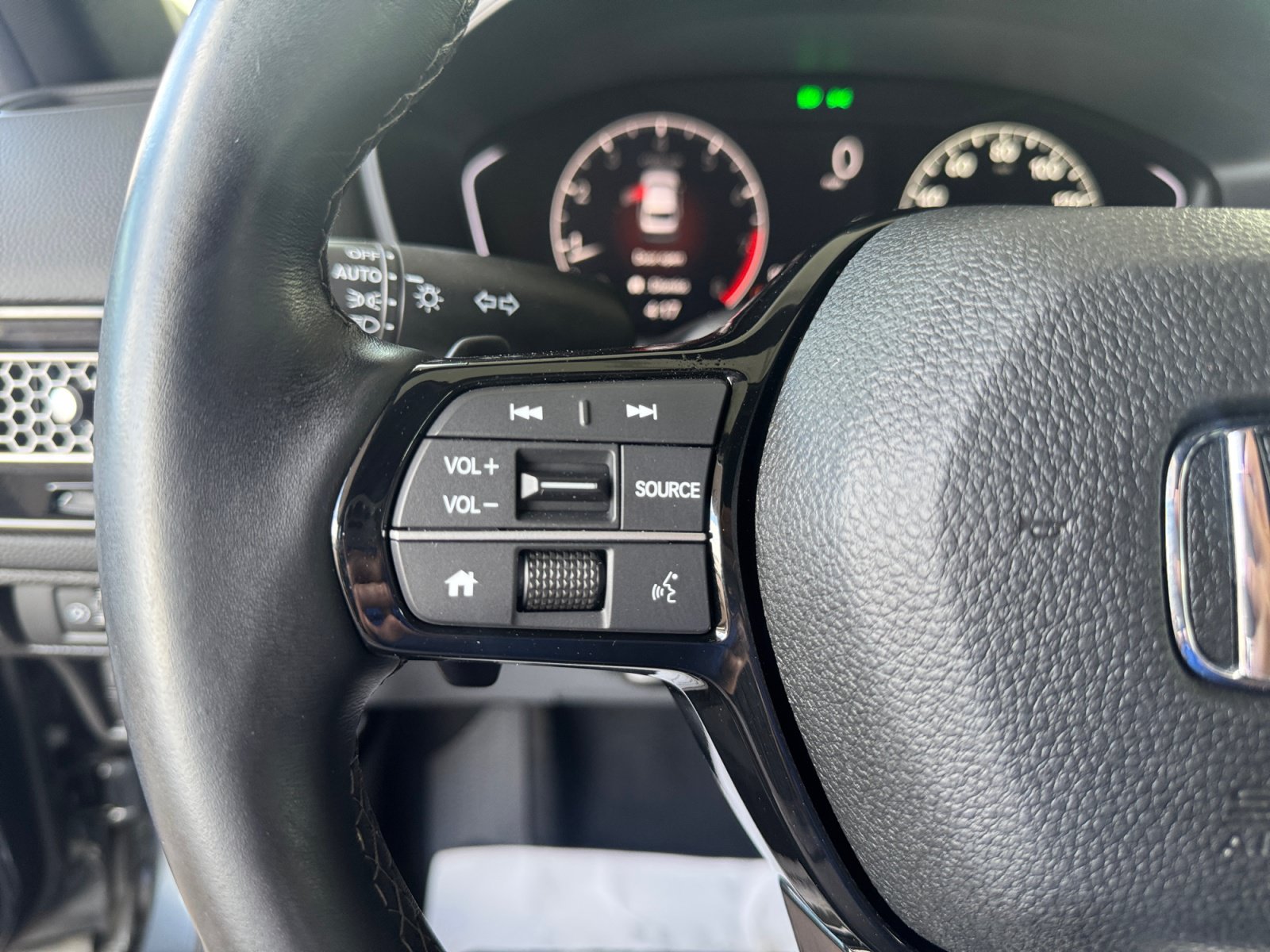 Used 2022 Honda Civic Sport image 13