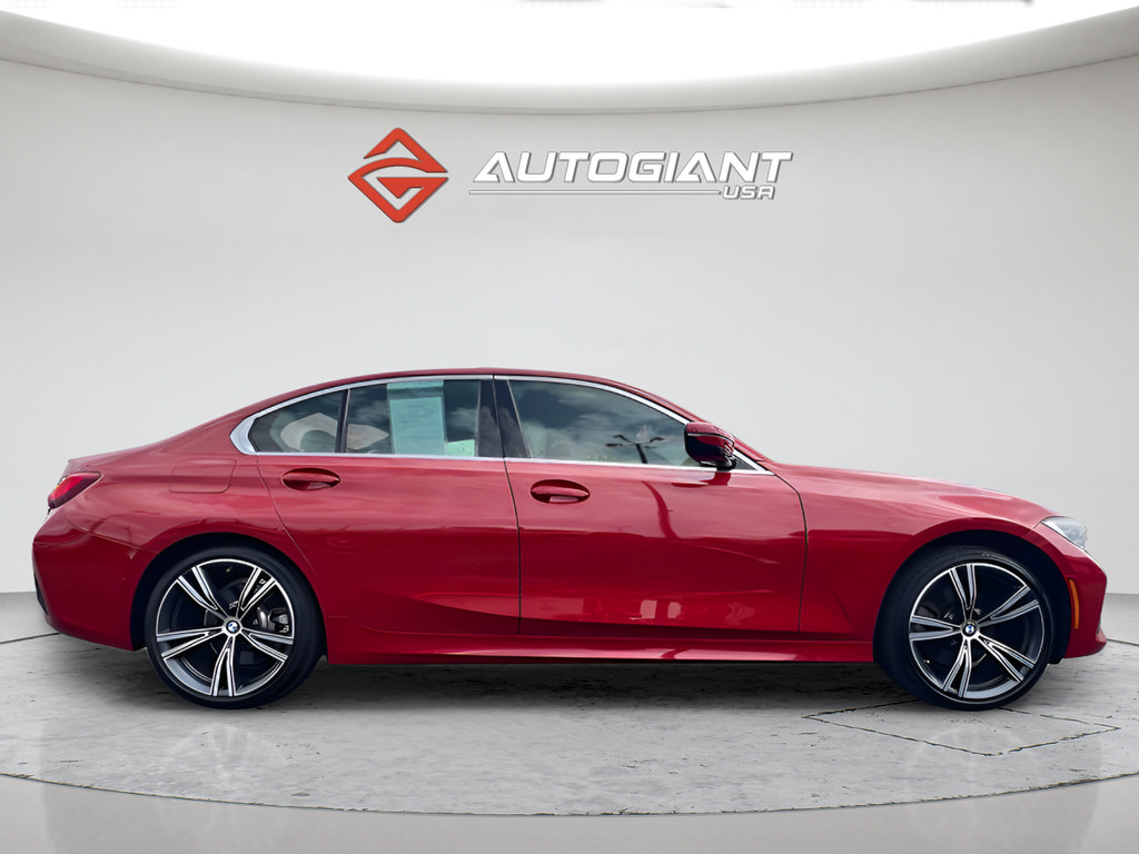 Used 2021 BMW 330i Sedan w/ Convenience Package RWD image 9