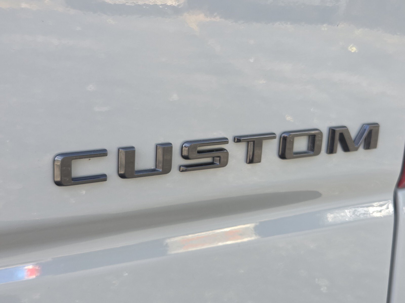 Used 2025 Chevrolet Silverado 1500 Custom Trail Boss w/ Dark Appearance Package AWD/4WD image 15