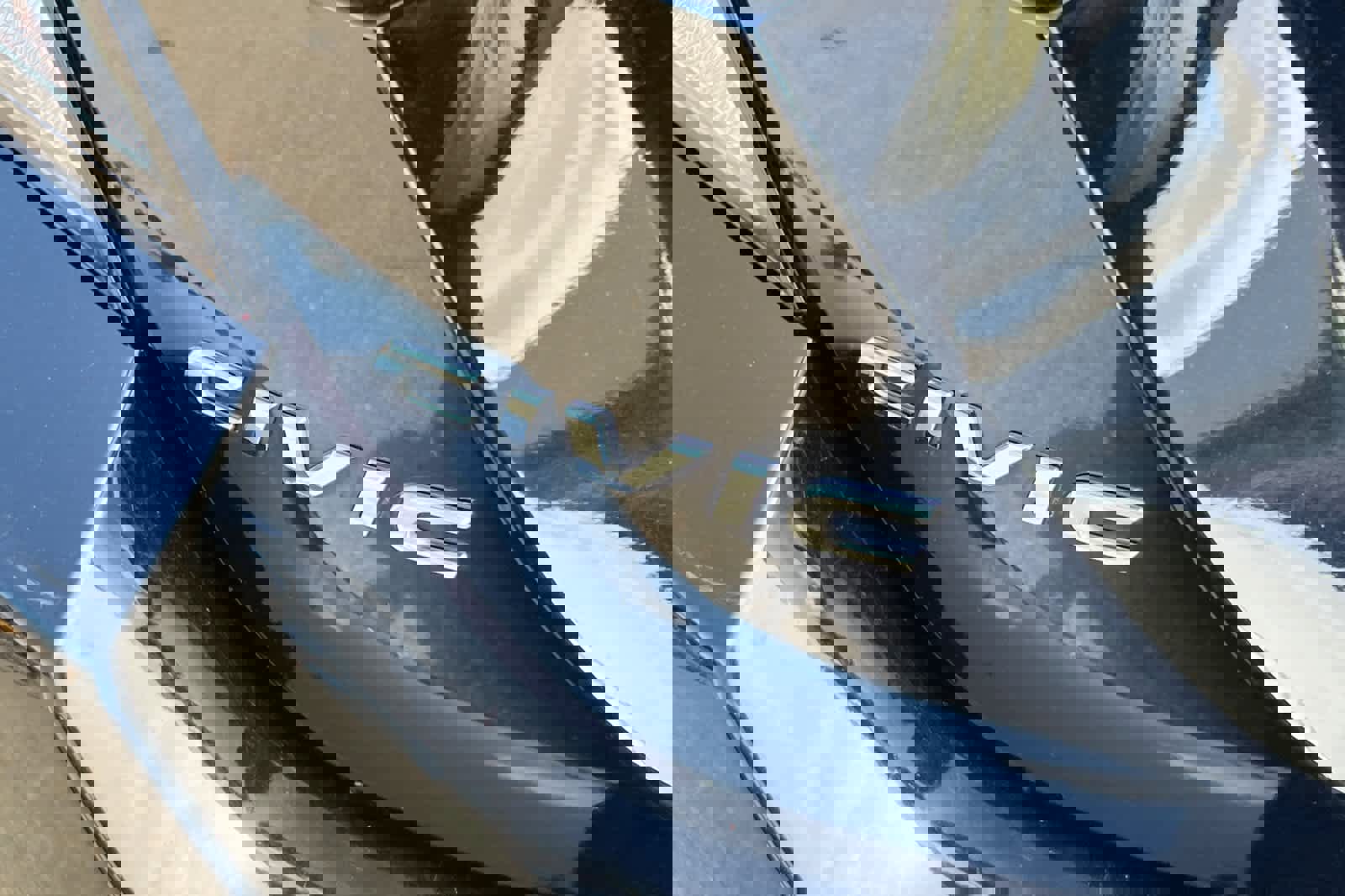 Used 2018 Honda Civic EX-L image 21