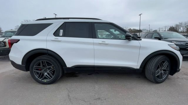 New 2026 Ford Explorer ST image 9