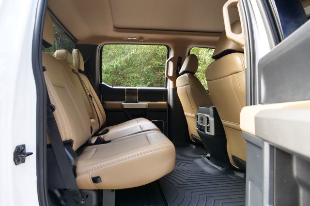 Used 2022 Ford F250 Lariat w/ Tremor Off-Road Package image 39