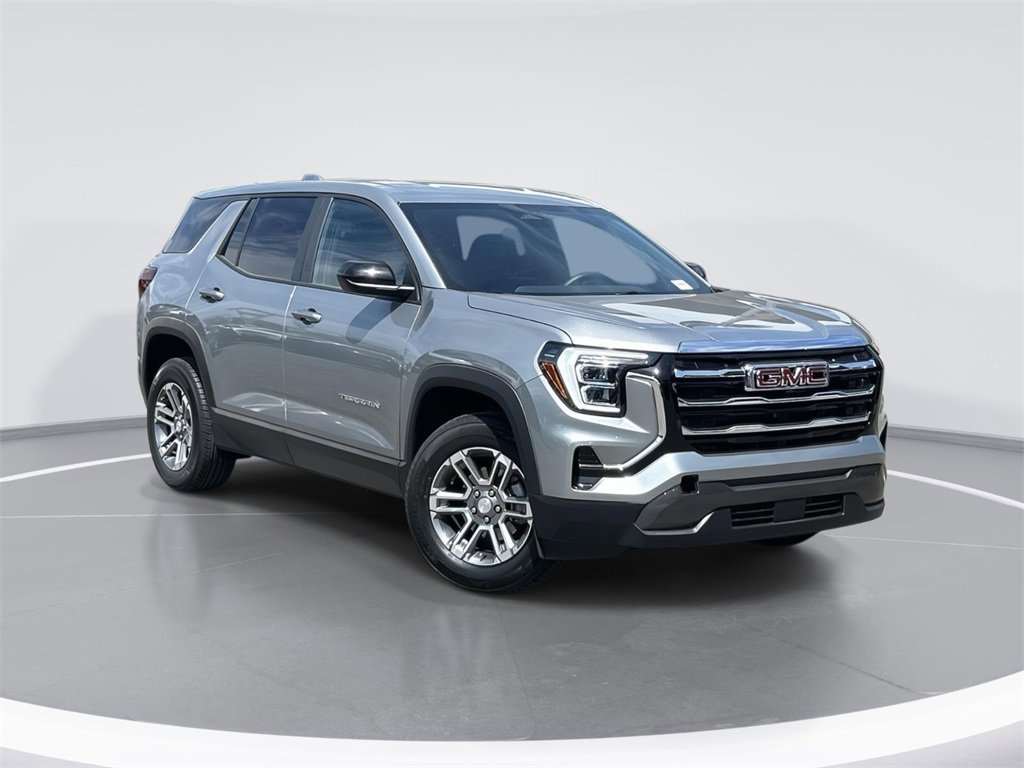 Used 2025 GMC Terrain Elevation