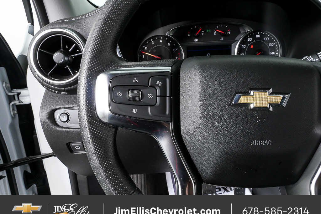 Certified 2025 Chevrolet Blazer LT FWD image 9