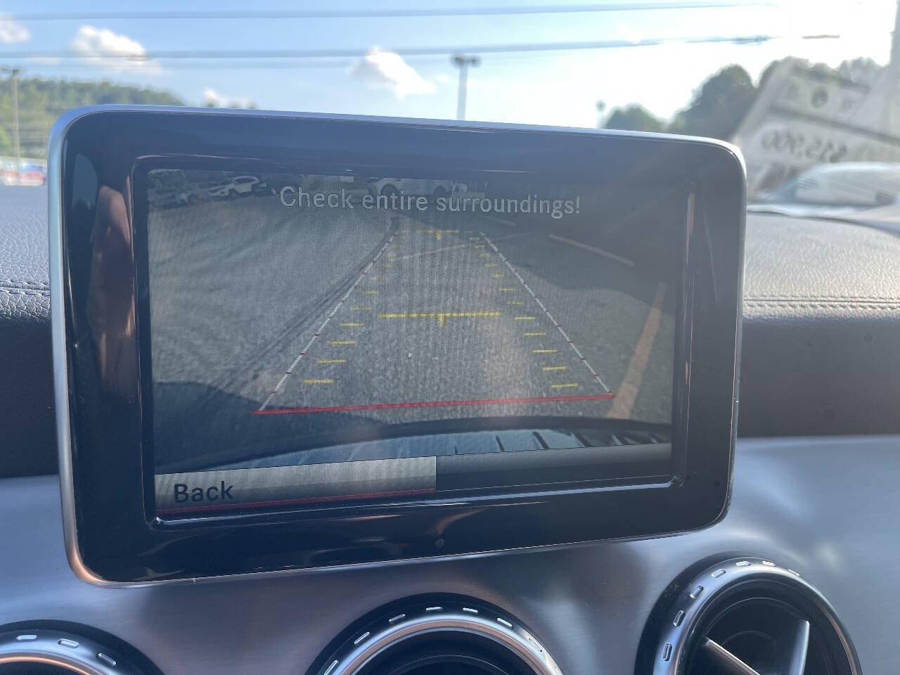 Used 2015 Mercedes-Benz GLA 45 AMG 4MATIC image 28