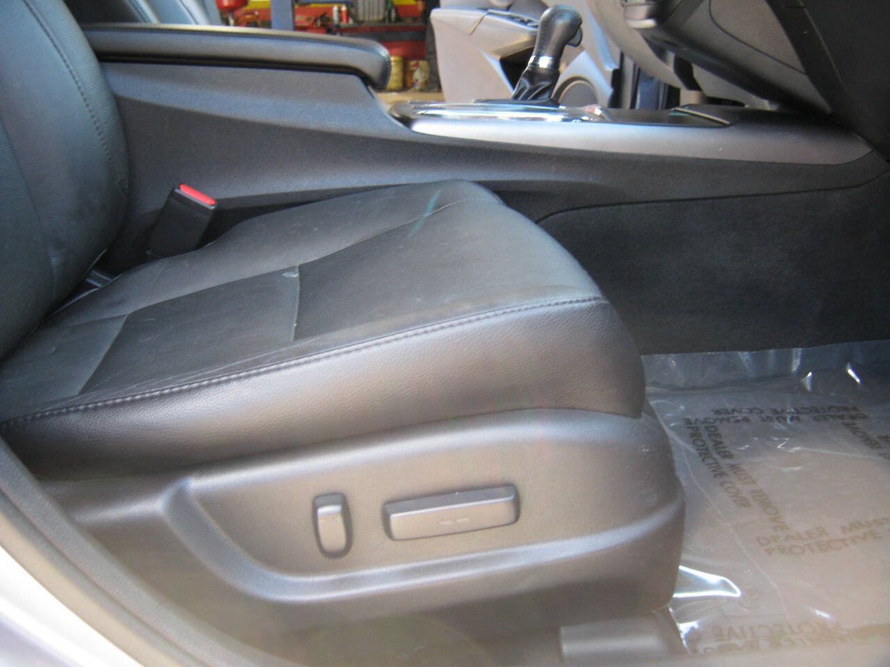 Used 2015 Acura RDX w/ Technology Package AWD/4WD image 9